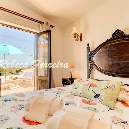 Villas2go2 Meia Praia